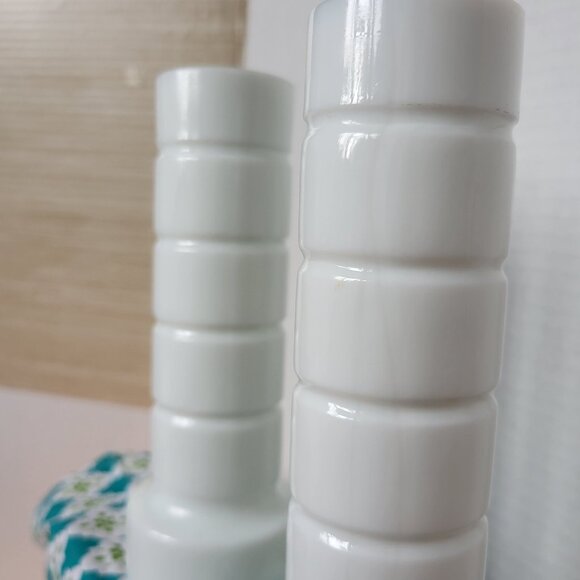 2 Vintage Milk Glass Stars and Bars Vase, Ribbed Bud Vase - Picture 4 of 9